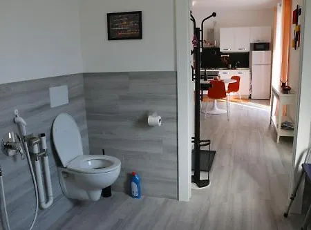 Appartamento 5 Bdr With Private Heated Pool And Sauna